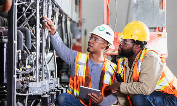 Best Commercial Electrician Services  in Warrenvle, IL